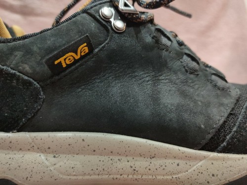 Teva Arrowood wasserdichte Wanderschuhe. UK Größe 8. Farbe Schwarz - Bild 8 von 12