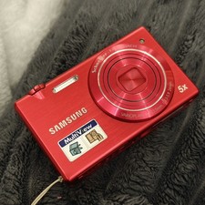 Samsung MV800 Digital Camera 16MP Flip Screen Camera 5x Zoom 720pHD Touch Screen