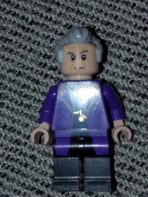 Set Of 4 Lego Ideas Dr Who Minifigures Retired 11th Dr,20th Dr,Clara.