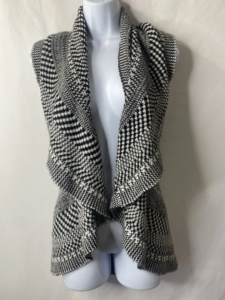 John Paul Richard Womens Sweater Vest Size PXL Scandi Chic Open Front Drapey Y2K - Image 3 of 4