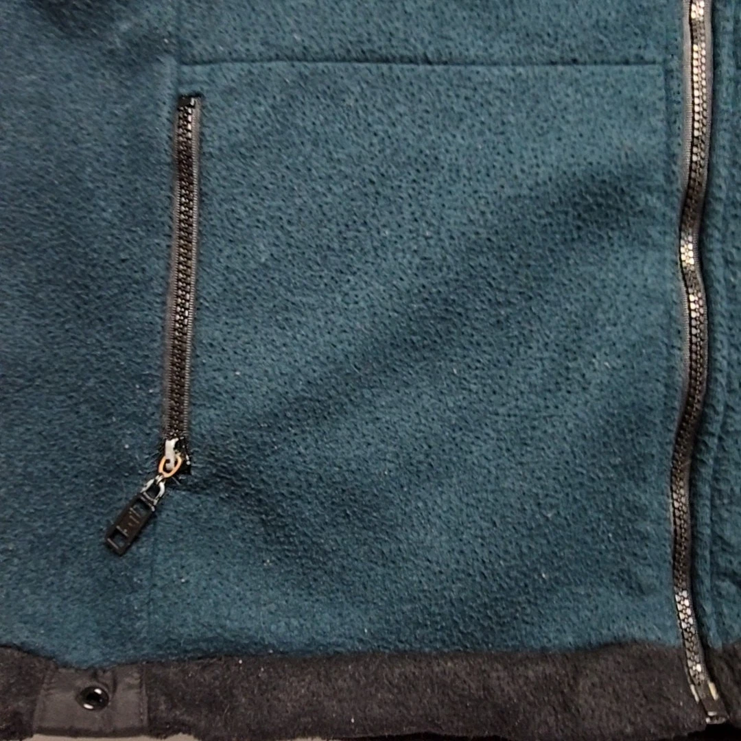 Vintage Million Dollar Cowboy Bar Jackson Hole Vest Fleece Green Black Small - product detail image 4