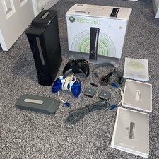 XBOX 360 ELITE 120GB  (Genuinely Untested) 2 Controllers  With Box