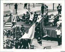 Queen Elizabeth American Flags Crowd Police Officers Historic Vintage Photo 8x10