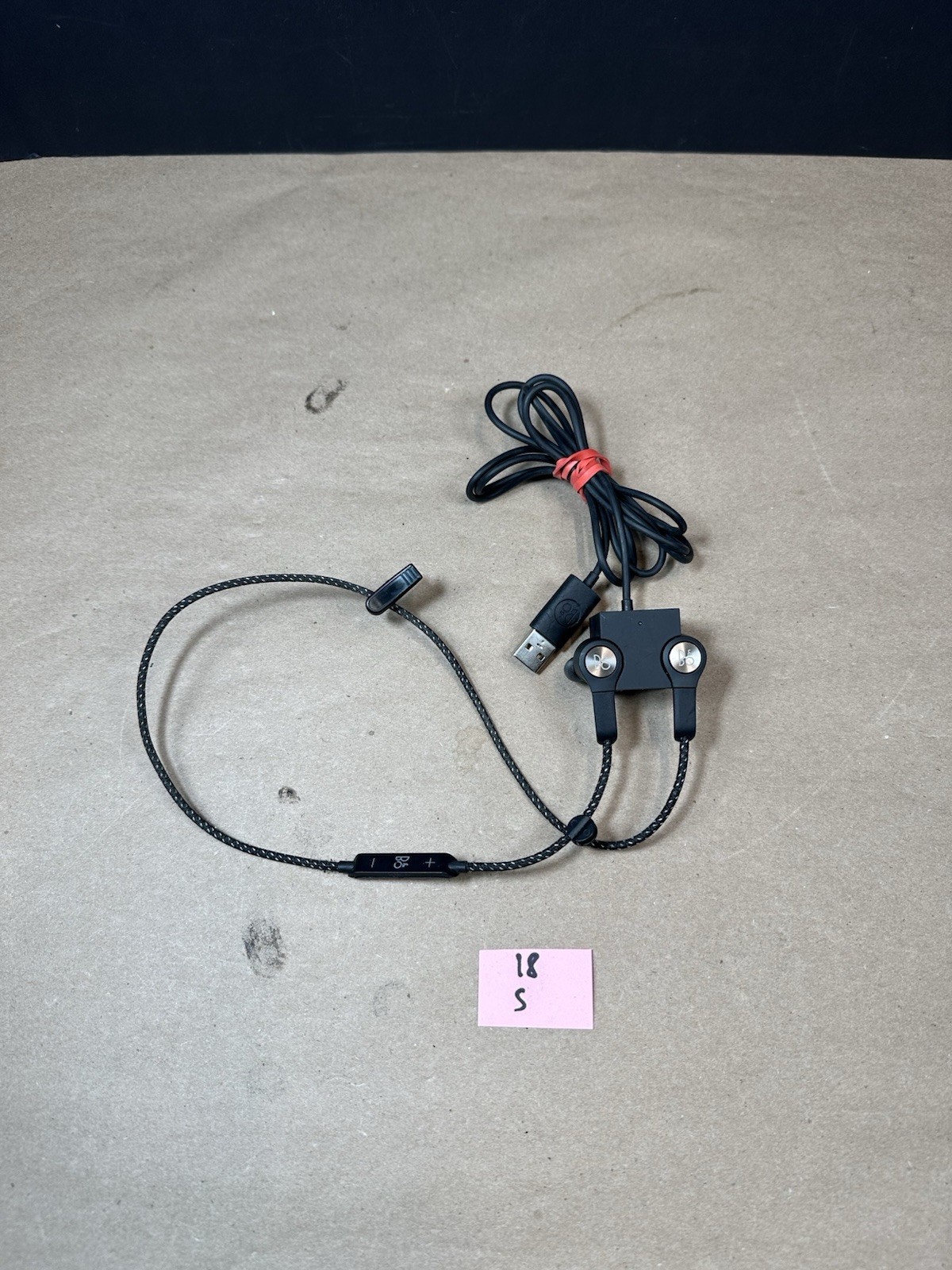B&O Beoplay H5 Wireless Bluetooth Earbuds Could Not Connect 