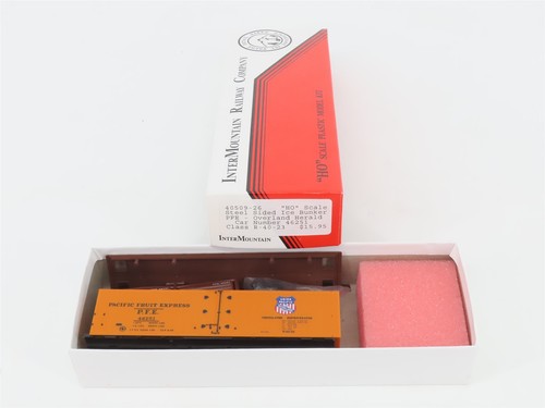 HO InterMountain Kit InterMountain SP UP PFE Pacific Fruit Express Reefer #46251 | Zustand: Used