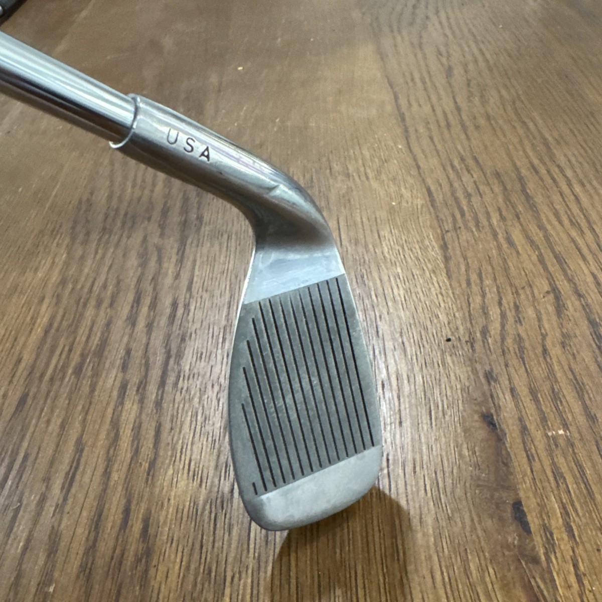 Vintage Lynx RH Predator Plus 4 Iron Regular Flex Shaft With It's
