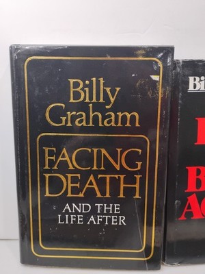 A Lot Of 17 Books Written By Billy Graham. Hardcover And Paperback.