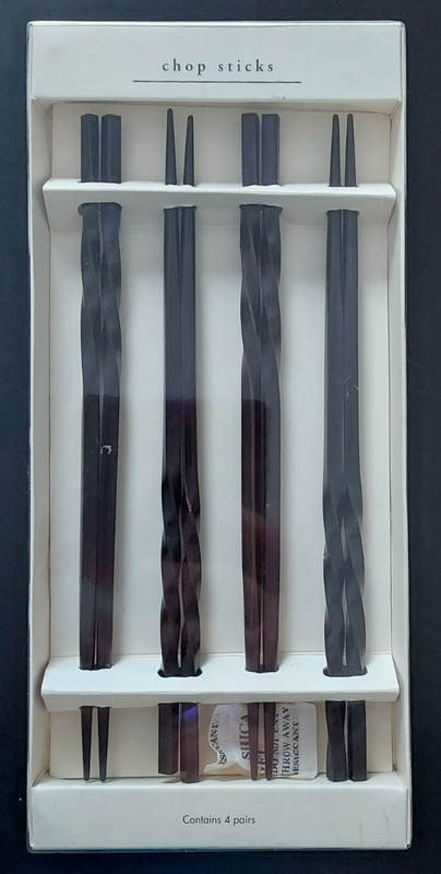 BEAUTIFUL!!  Pier One Imports Chopsticks - Set of 4 - Open Box