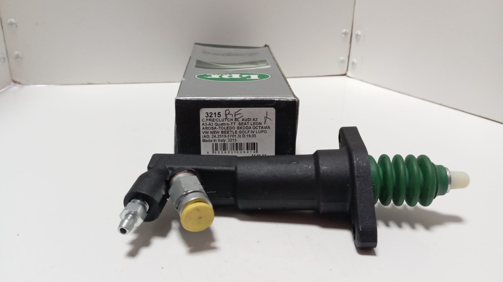Cylindre récepteur d'embrayage LPR 3215 contre la pédale molle