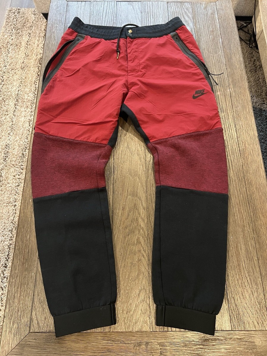nike tech fleece burgundy pants