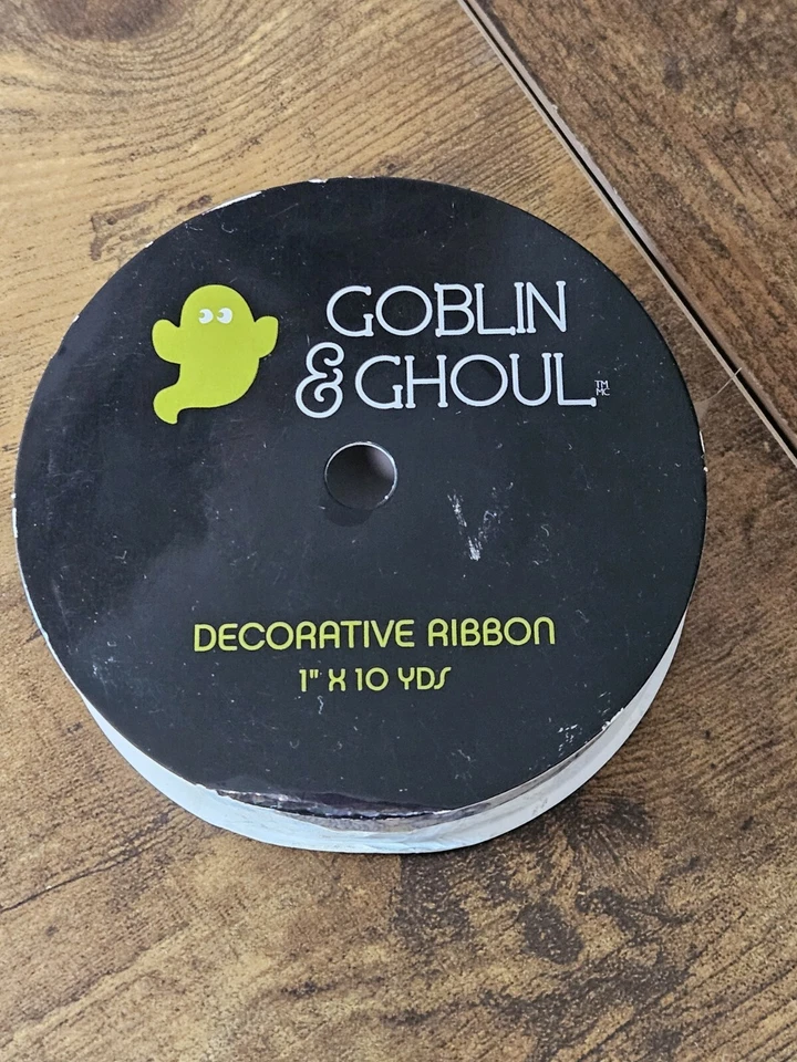 NWT Halloween Decorative Party Goth Human Skeltons Ribbon 1 Inch X 10 Yards - Image 3 of 3