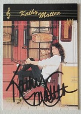 11219 Kathy Mattea US Country Music S&auml;ngerin Autogramm Collector Card