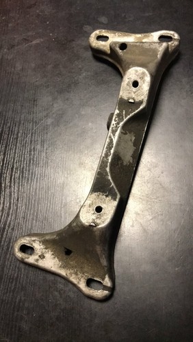 BMW 3ER E46 320D AUTOMATIKGETRIEBETRÄGER 1094684