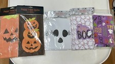 Lot of 76 HALLOWEEN Paper Trick or Treat Bags