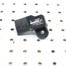 2006 POLARIS SWITCHBACK MAP MASS AIR FLOW PRESSURE SENSOR 0451352 2410605