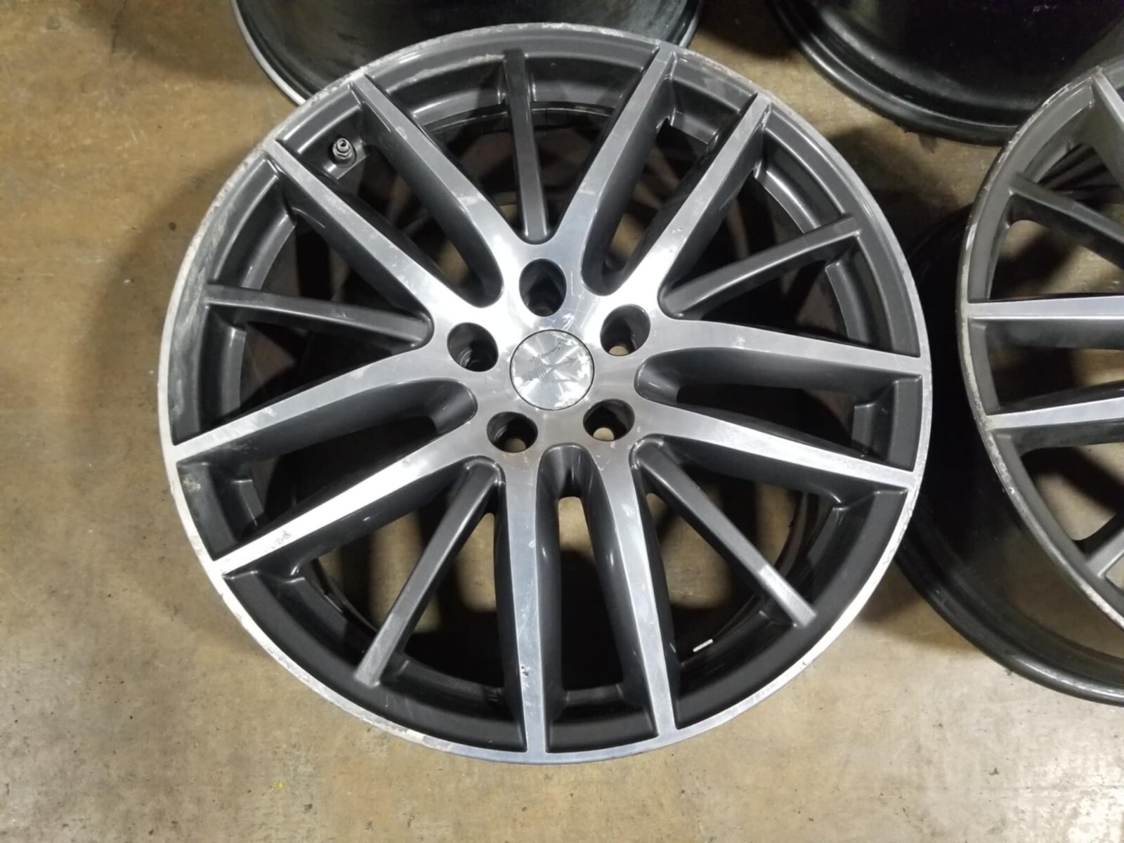 2014 - 2019 Maserati Ghibli 19 Inch Factory Wheels Set 19x8.5 19x10 OEM 15 Spoke