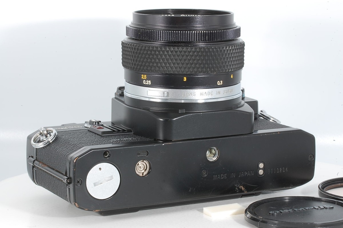 OLYMPUS OM10 Black Film Camera Auto-Macro Zuiko MC 50mm f/3.5 [Exc