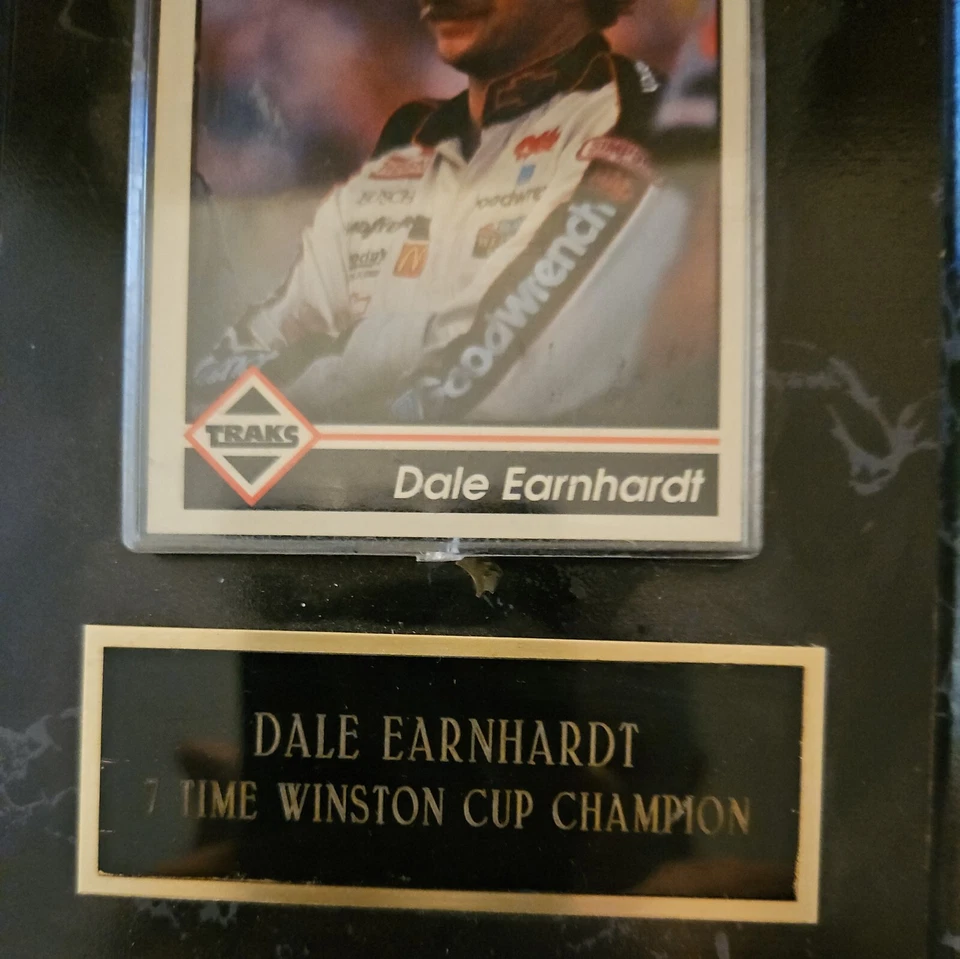 1992 TRAKS RACING DALE EARNHARDT #190 HOF CC VINTAGE plaque. - Image 2 of 4