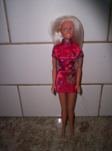 Vintage 11.5" Dusty Action Girl Fashion Doll Kenner