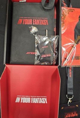 ATEEZ アチズ アメツ VIP ギフト 特典 ダイアリー ATEEZ 2025 Tour VIP Bundle: Laminate, journal, feather pin