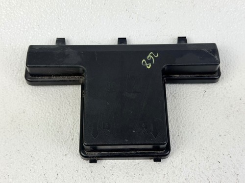 15-16 FORD FUSION UNDER HOOD ENGINE FUSE BOX POWER RELAY COVER LID CAP COVER OEM