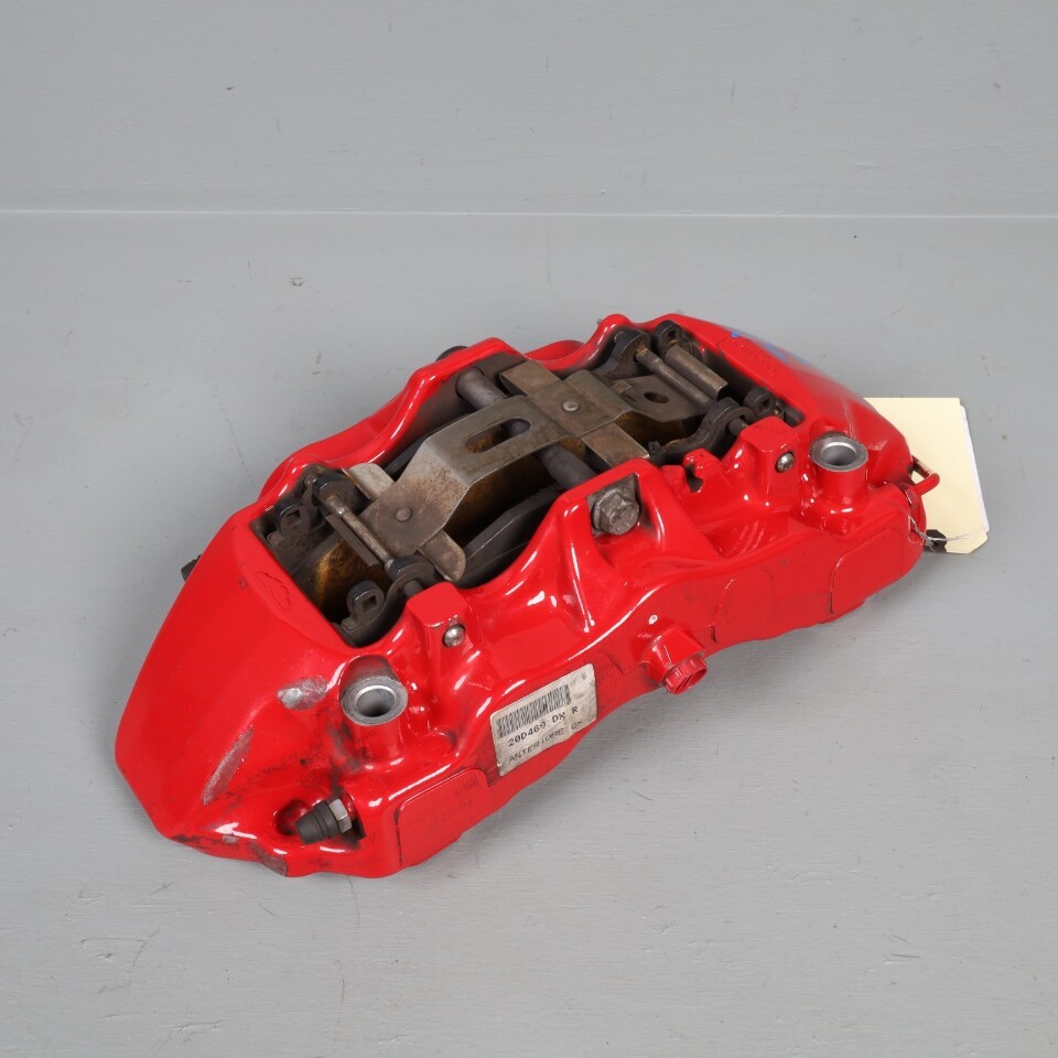 Aston Martin DB11 Volante 2019-2023 Front Brembo brake calipers with pads Set Red