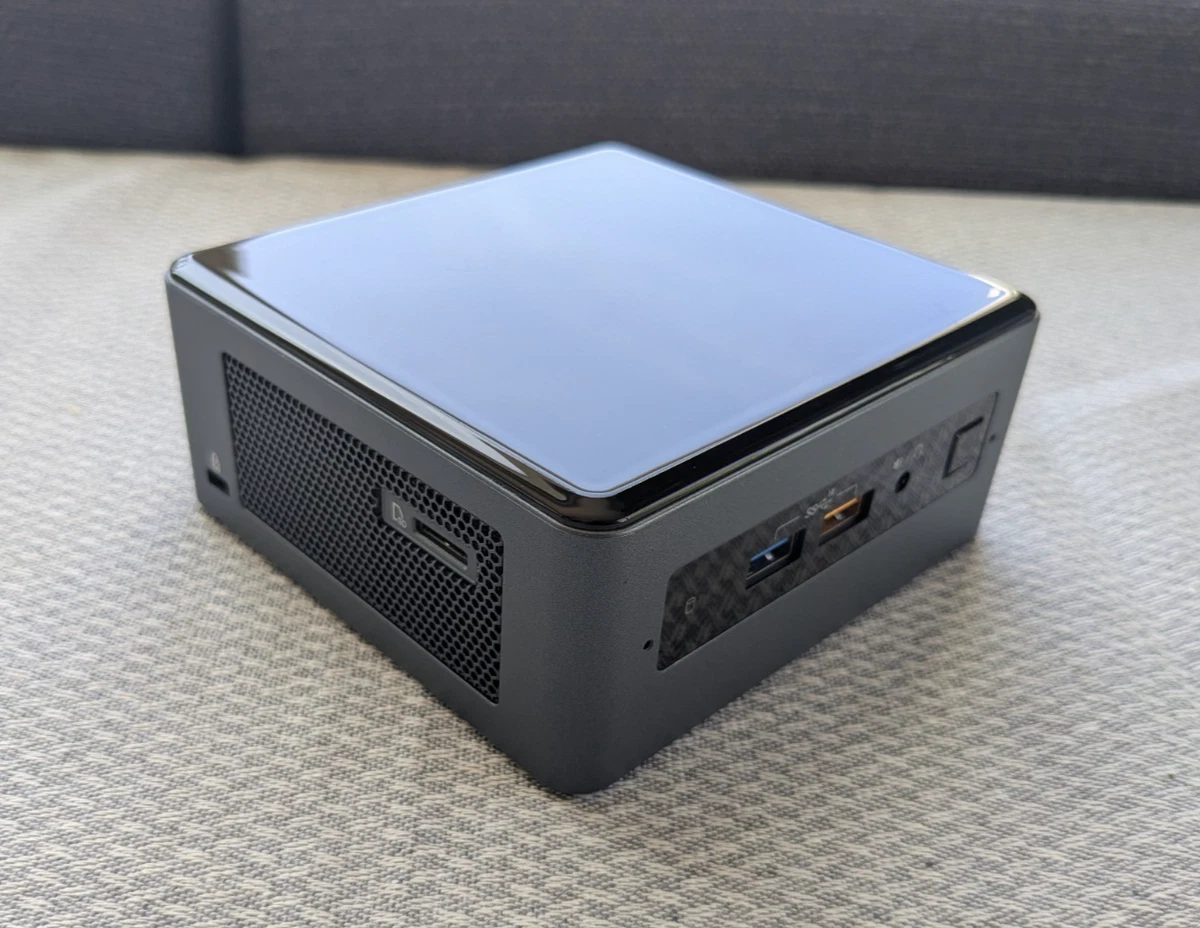 Intel NUC Intel Core i5 8th Gen. PC Desktops & All-In-One
