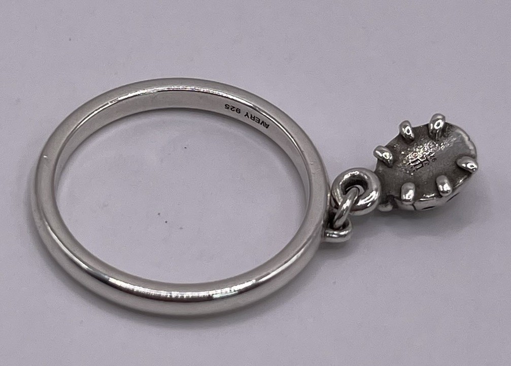 RetiredJames Avery Ladybug Dangle Ring Charm Size… - image 3