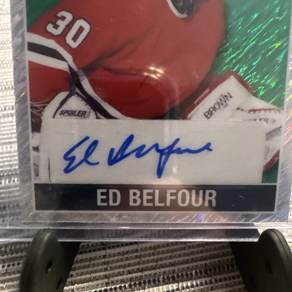 Ed Belfour 2025 Leaf Metal Legends hóquei VERDE cintilante 1948 mini conjunto automático 3/3 - Imagem 4 de 4