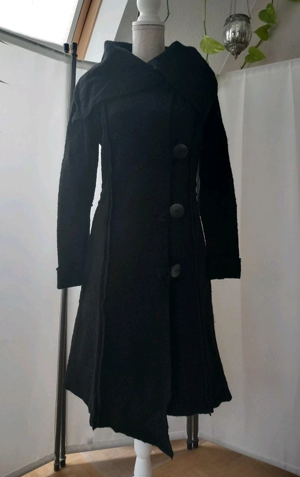 Zauberschöner Vestino Wollfilz Walkfilz Mantel Gr. 36 schwarz mit geklebten... - Bild 2 von 4