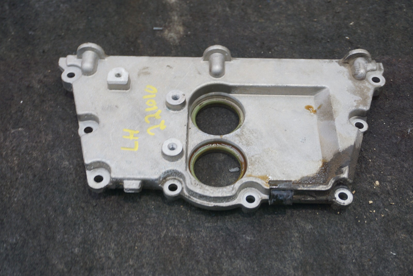 Left Engine Timing Chain Case Cover OEM 11147506422 Rolls Royce Phantom 2003-17