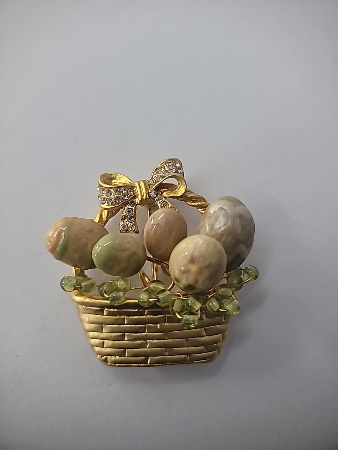 Vintage Brooch Pin Easter Backet Easter Eggs Gold… - image 6