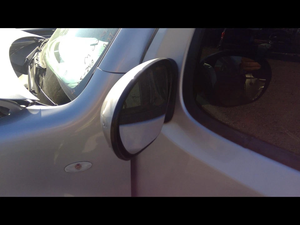 Espejo retrovisor de puerta izquierdo usado se adapta a: Nissan Cube Power 2012 pintado color de carrocería grado izquierdo Foto 2 de 4