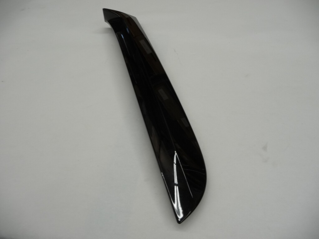 2016-2018 Bentley Bentayga Rear Trunk Lid Right Pass Aerodynamic Trim Molding OE