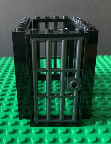 LEGO Jail Door / Barred Walls Bundle 1 x 4 x 6 Grey / Black Prison Dungeon Gaol - Picture 5 of 9