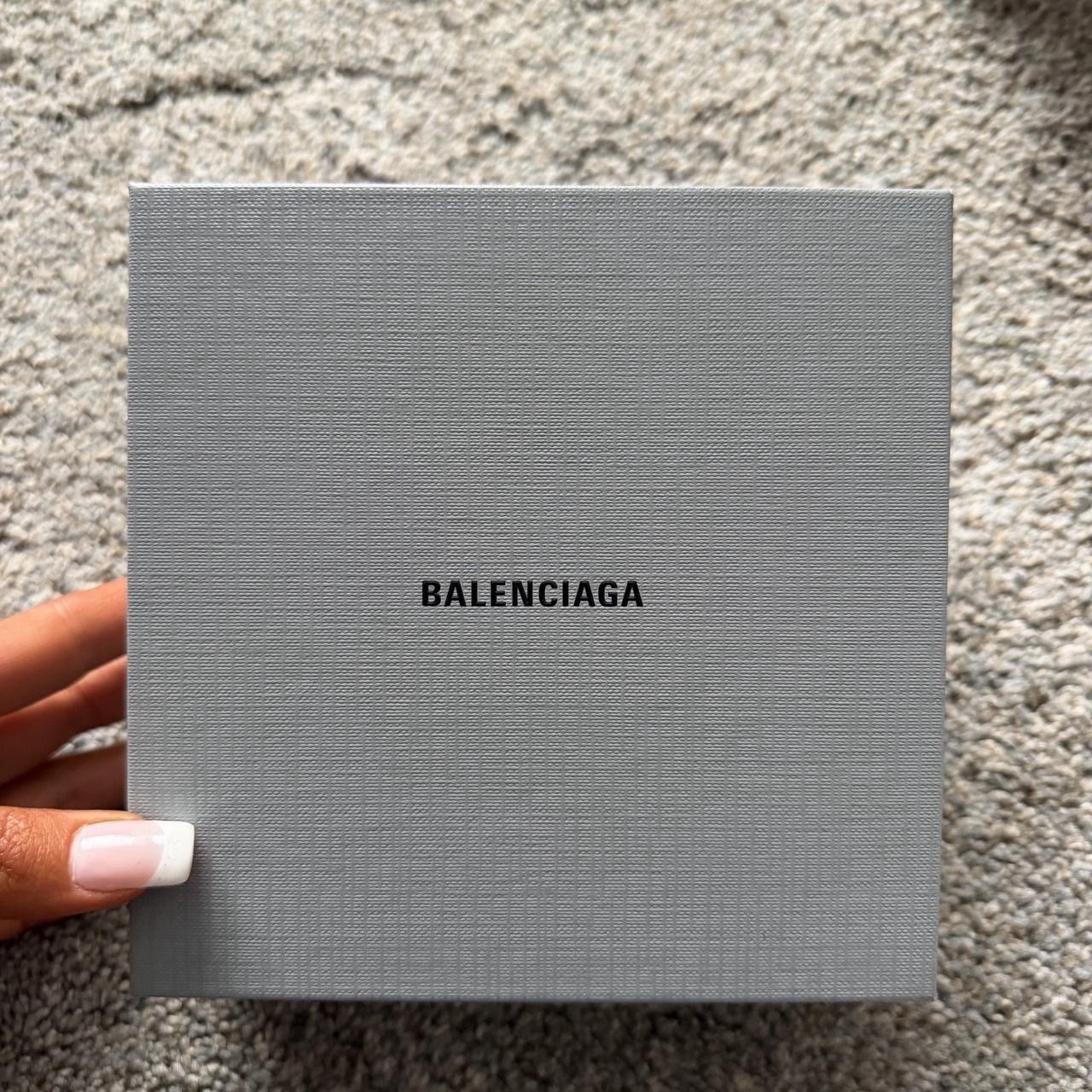 balenciaga dog tag clip on chain in silver fw25 line thumbnail 7