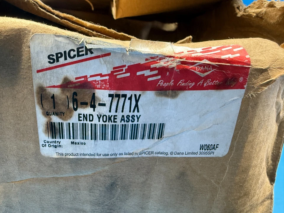 Spicer 6-4-7771X DANA Differential Pinion Shaft End Yoke Assembly - Image 2 of 4