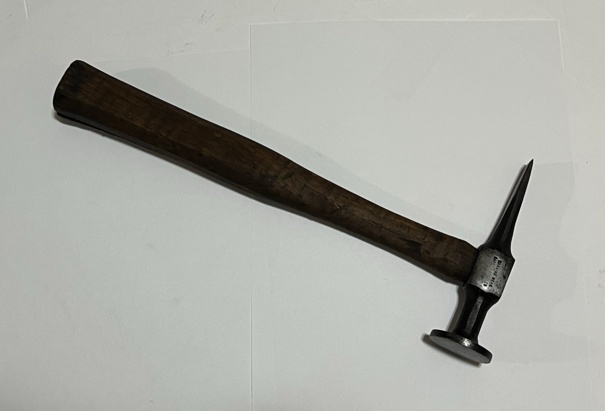 スナップオン　BF608 USA　板金ハンマー Snap On Short Curve Cross Peen Hammer, BF608B