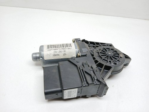 Volkswagen PASSAT B5 1997 Hinten links Fensterhebermotor Tür hinten UST115386