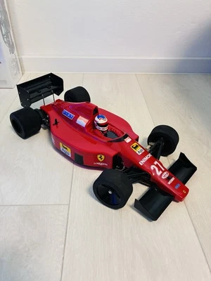 Tamiya Ferrari F189 F101 F1 Formula 1 Vintage Good Condition 1:10 RC Car Bausatz - Bild 1 von 4