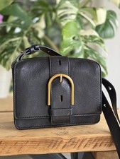 Borsa a tracolla Fossil Wiley in pelle nera con sella per fotocamera