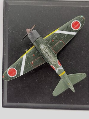 Military WWII Aircraft A6M2 Zero 11/21 Reisen 1:144 Scale 21st