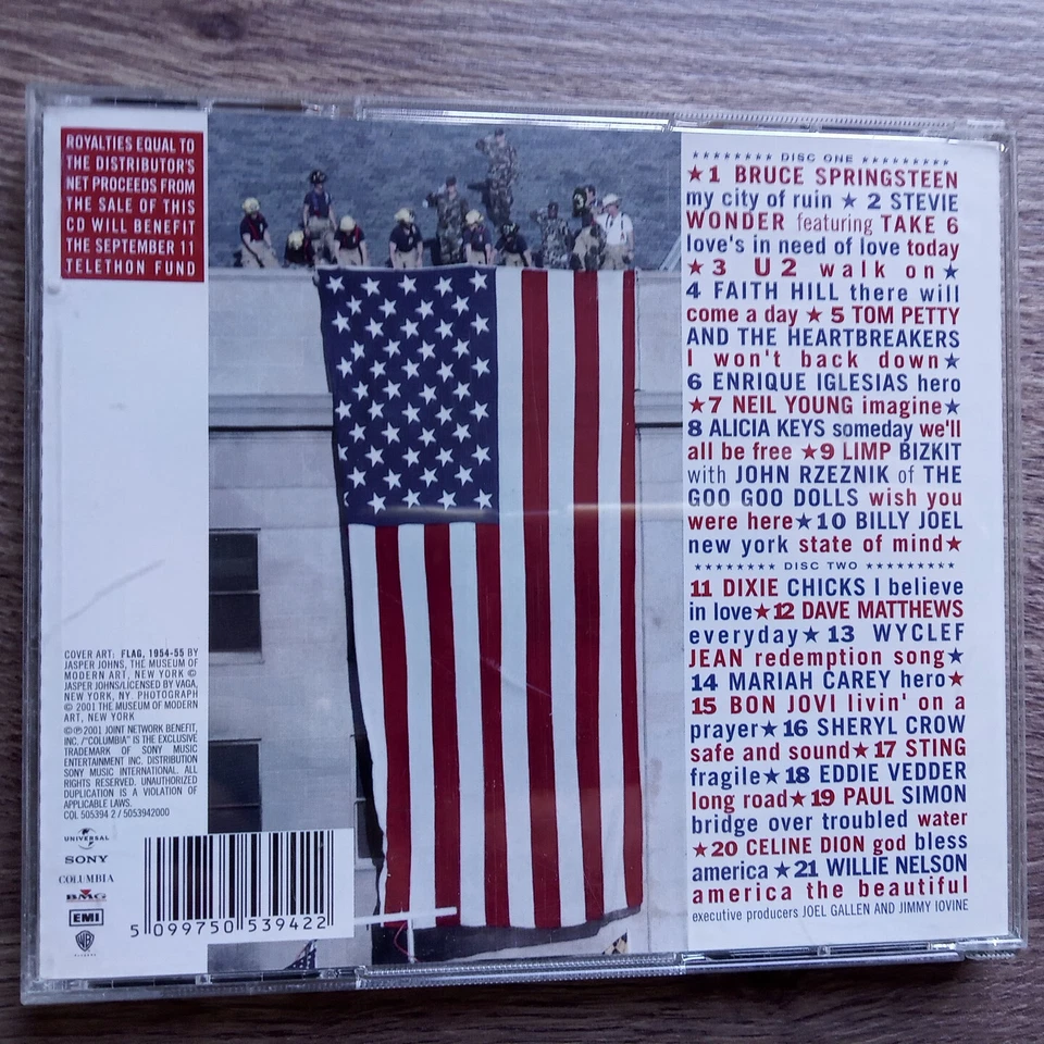 America - A Tribute To Heroes (Neil Young, Eddie Vedder, U2, Sting...) (2CDs) - Bild 2 von 2