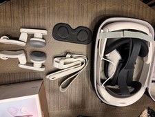 Meta Quest 3 512gb Vr Headset Bundle Barely Used, Elite Battery Strap+more!