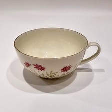 Arzberg 38 Purple Aster Flowers Gold Rim Bone China 5 Oz Teacup Only