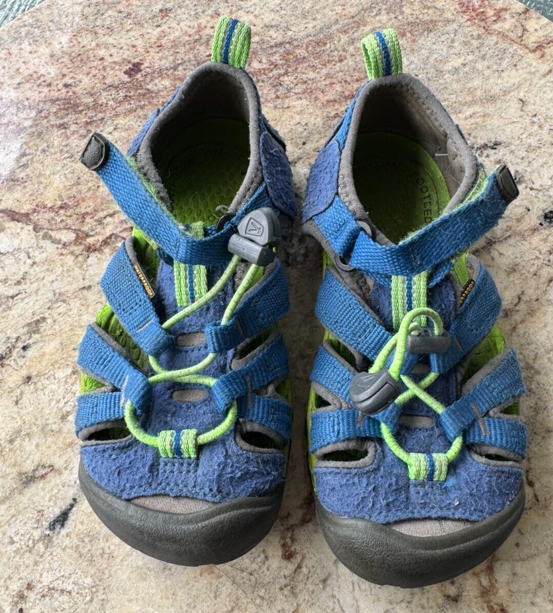 Scarpe sandali KEEN giovani 13 ragazzi Newport impermeabili punta chiusa blu acqua outdoor