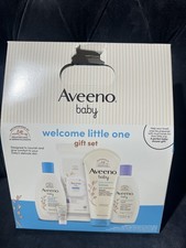 Aveeno Welcome Little One Gift Set