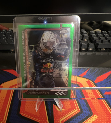 2025 Topps Chrome Max Verstappen True Green 91/99 Oracle Red Bull Racing Qatar