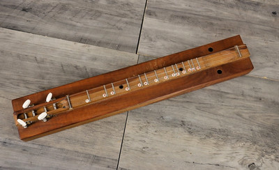 Vintage Mountain Dulcimer 4 String Appalachian Folk Wood Instrument 25'' Box Styl