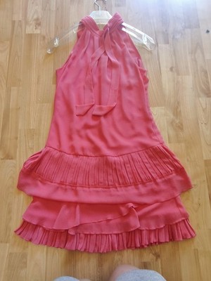 Anna Field Damen Abendkleid kurz Gr. 36 koralle V-Ausschnitt ärmellos Plissee